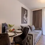 Sunrise Luxury Apartment